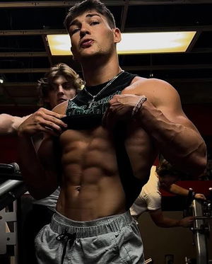 LM500's Profile Photo