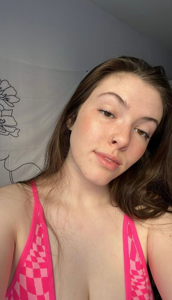 lorelei456, 22 years old from Greece