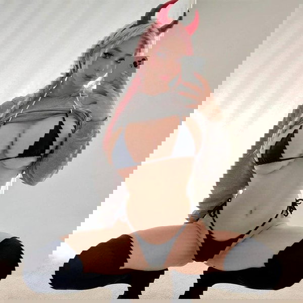 lottie58, 22 years old from United States