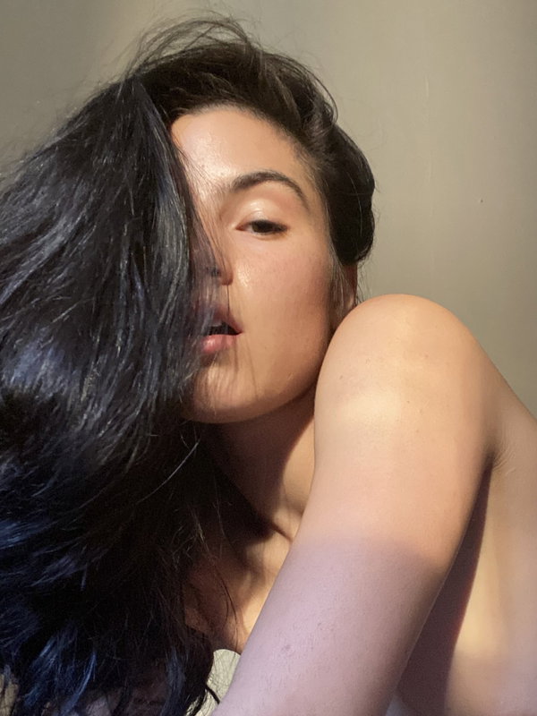 lucca_love, 20 years old from United Kingdom