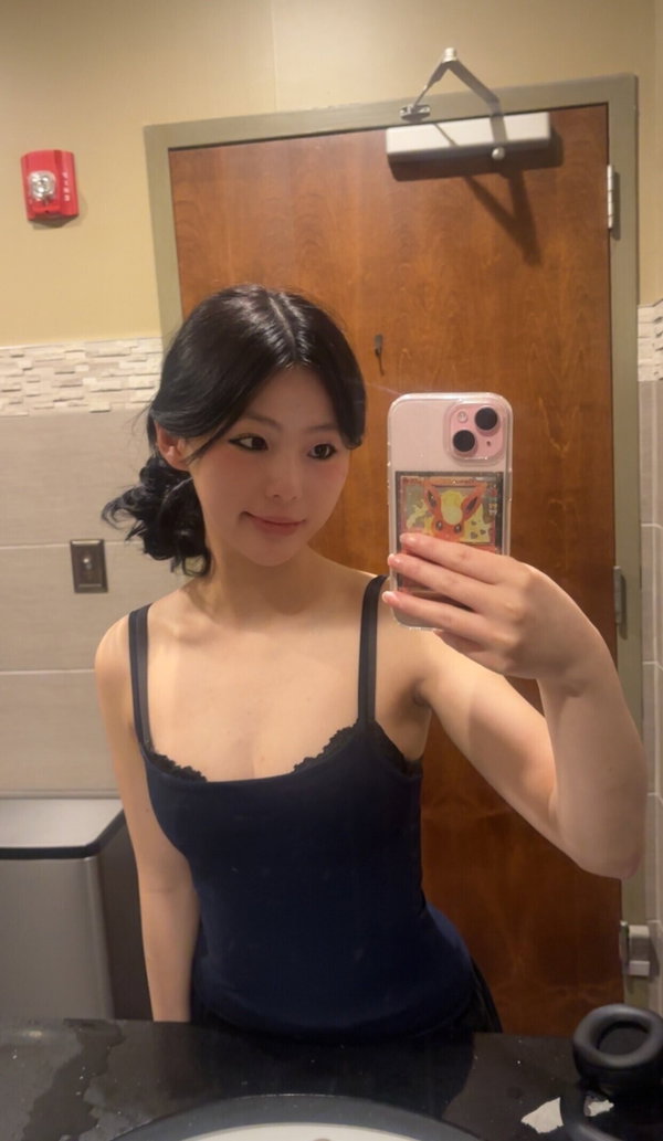 lunapigen, 19 years old from United States