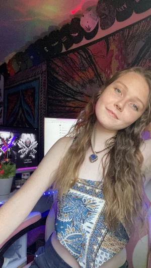 mahsberaste6, 23 years old from United States
