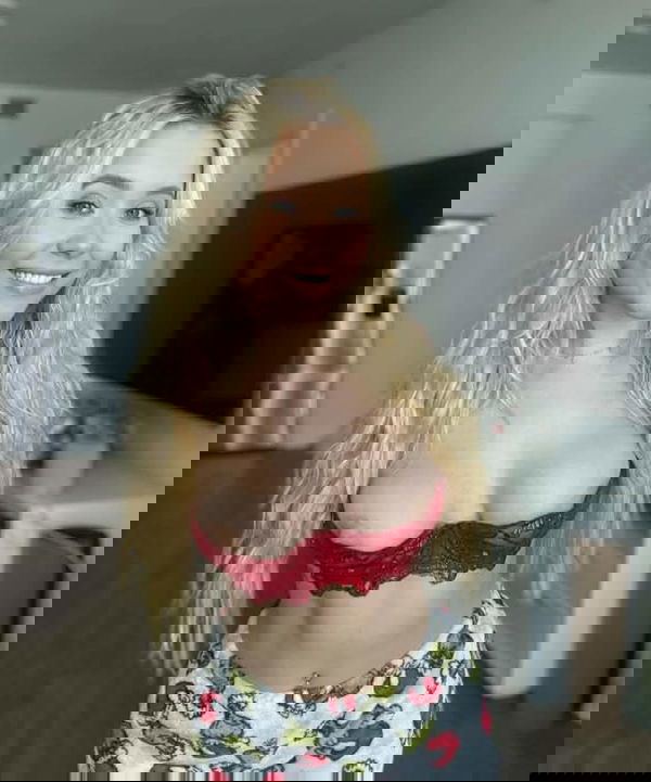 manbataim, 20 years old from United States