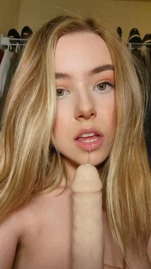 mariya9654's Profile Photo