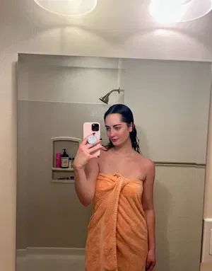 MaryKim, 21 years old from Portugal