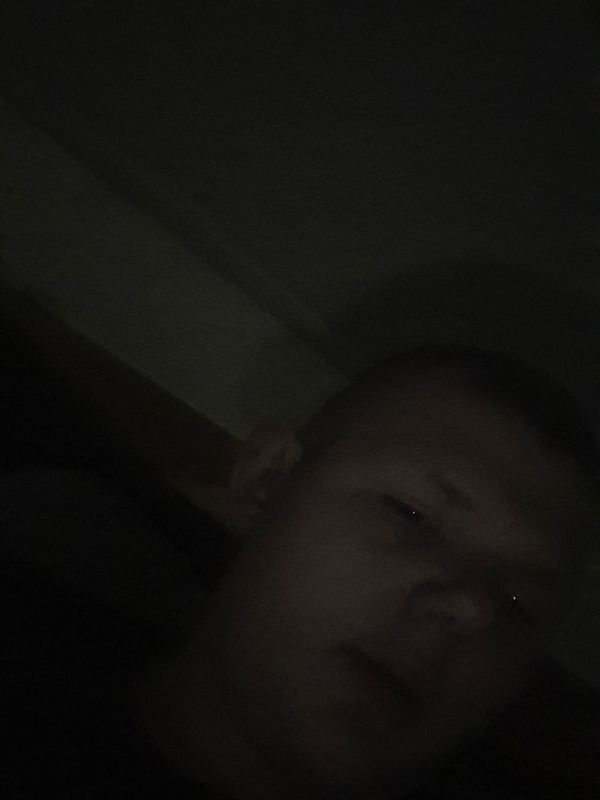 melvin, 20 years old from Sweden