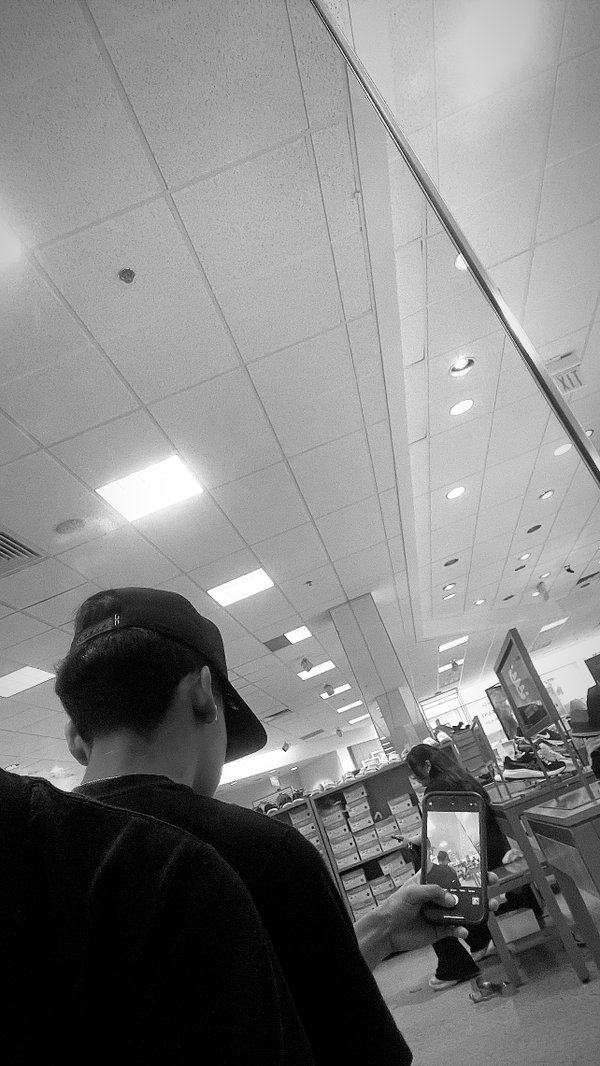 mendezz, 18 years old from United States