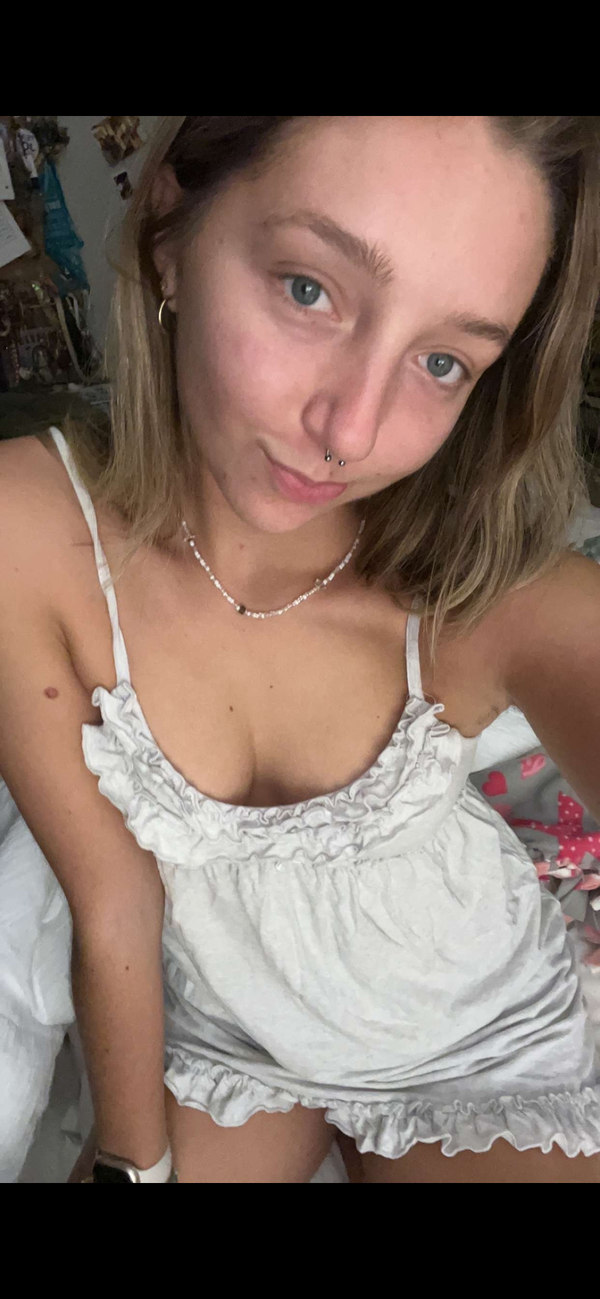 mgrin20, 20 years old from United States
