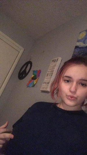 Michelle122's Profile Photo