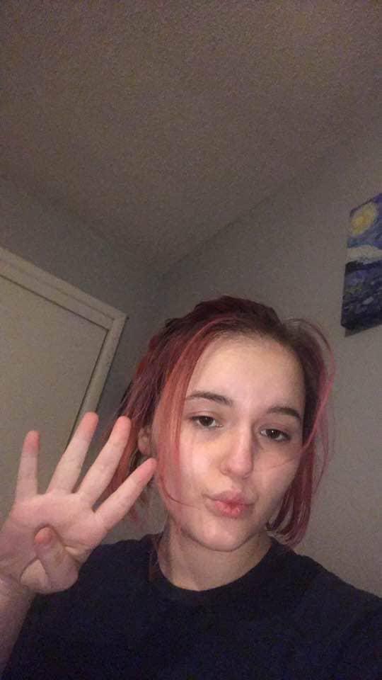 Michelle685, 22 years old from United States