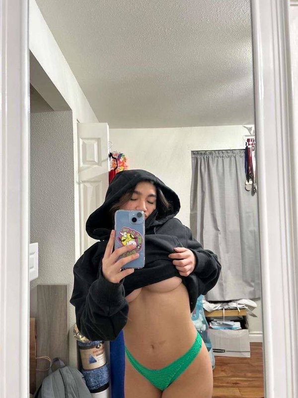 michelle69023, 22 years old from United States
