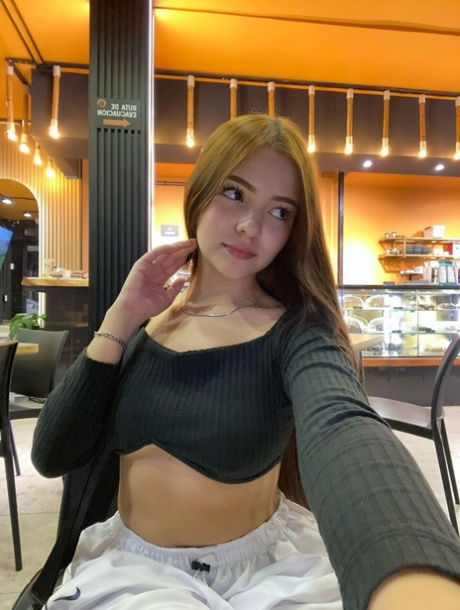 mihiwen595, 22 years old from United Kingdom