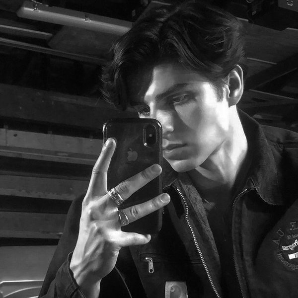 minhajbaig9052, 18 years old from United States