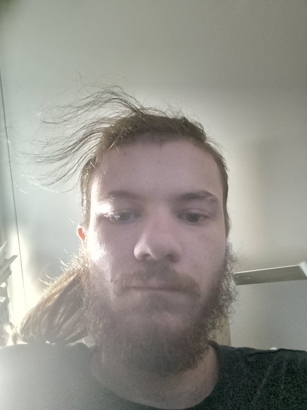 miniman, 20 years old from Australia