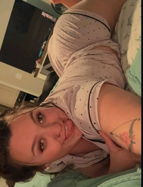 mirebojk, 24 years old from United States