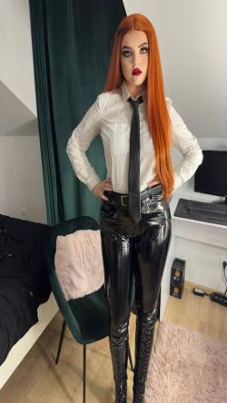 mistressjenny81, 33 years old from United States