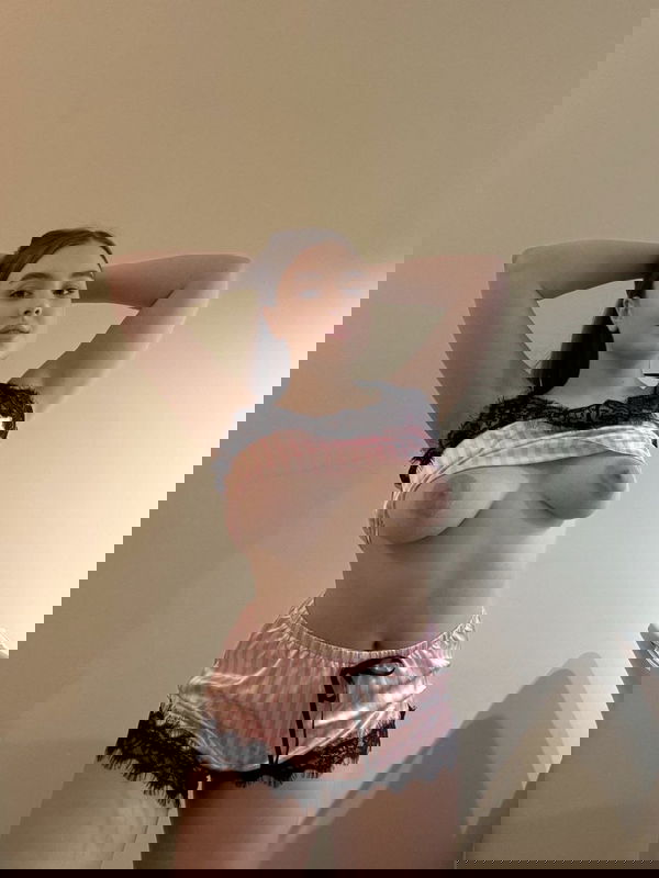 mogejon314, 20 years old from United States