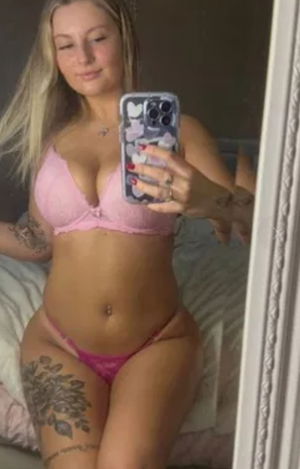 mopome's Profile Photo