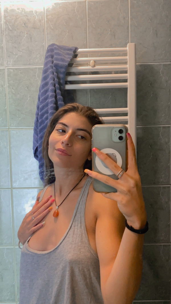 moveci2713, 20 years old from Australia