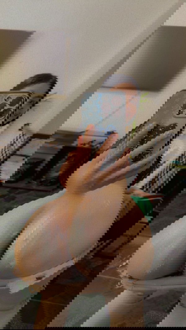 mydelopy, 23 years old from United States