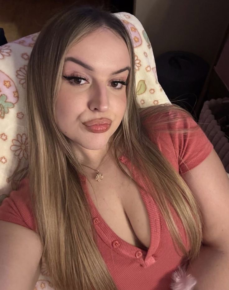 nadiagarcia234's Profile Photo