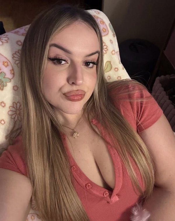 nadiagarcia234, 23 years old from United States