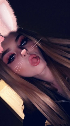 naughtyapril99's Profile Photo