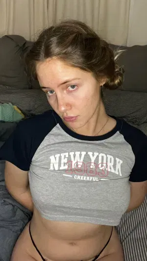 NicoleWard659, 24 years old from Netherlands