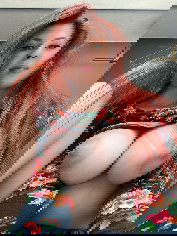 omomajemu360, 28 years old from United States