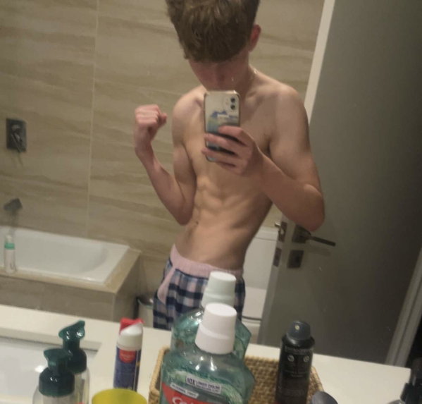 oscarrayson3, 19 years old from Australia