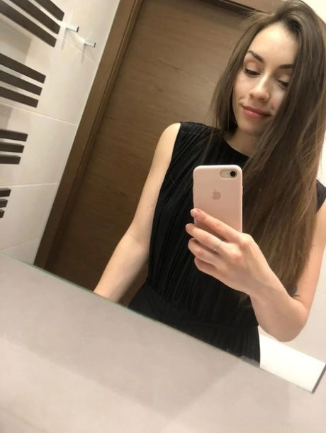 pipaj95109, 23 years old from United Kingdom