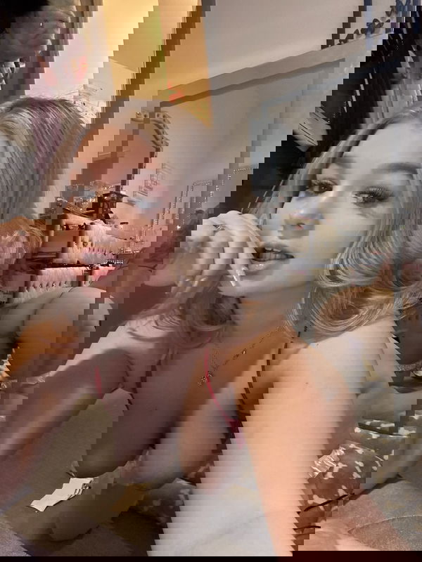 plyhot360, 24 years old from United States