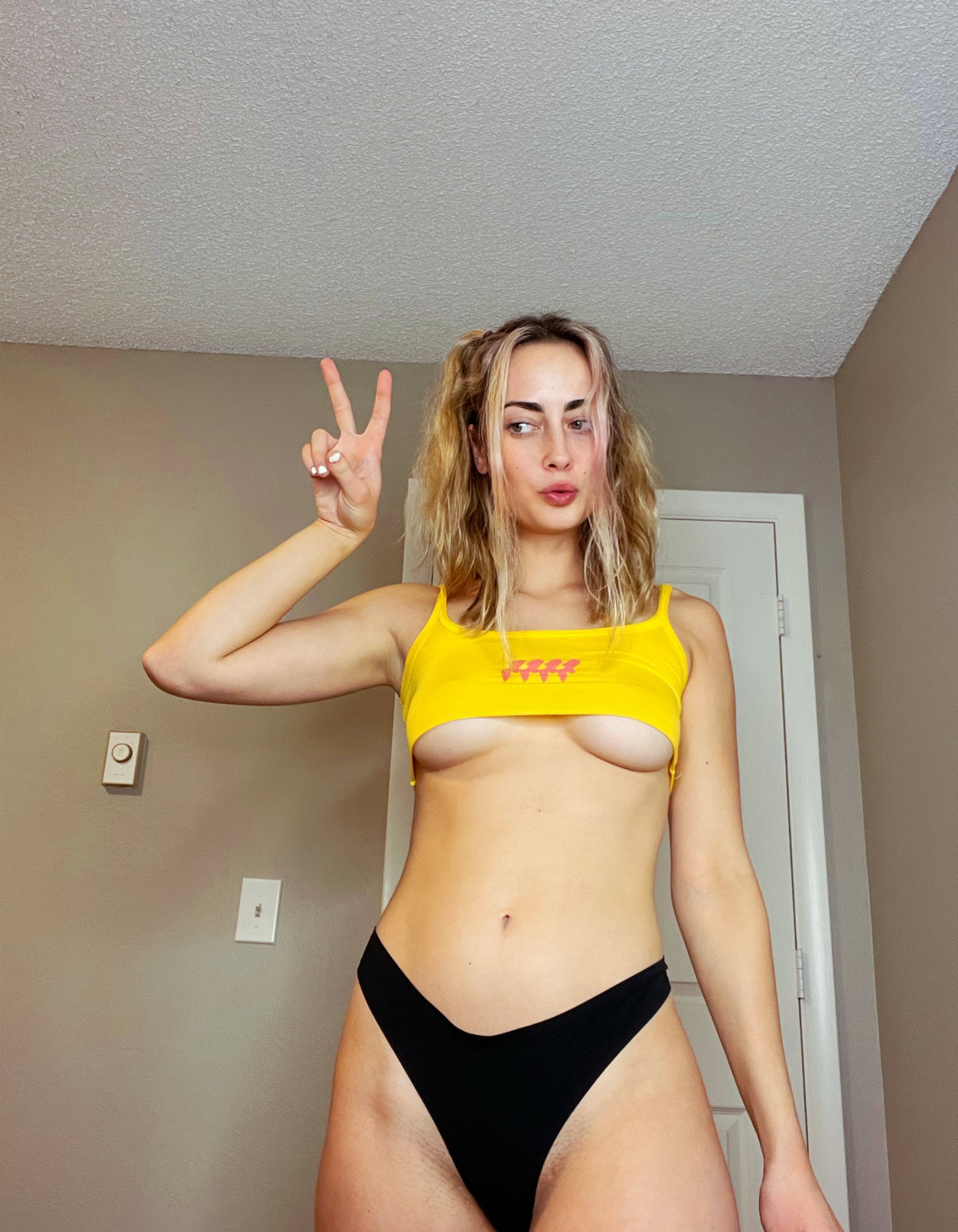 pobela7165's Profile Photo