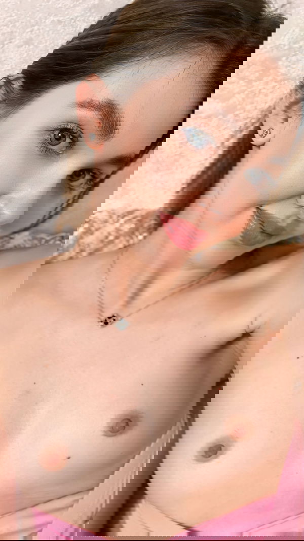 pollbiixx32, 20 years old from United States