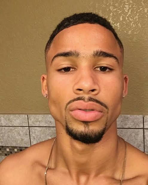 pookie7716, 18 years old from Morocco