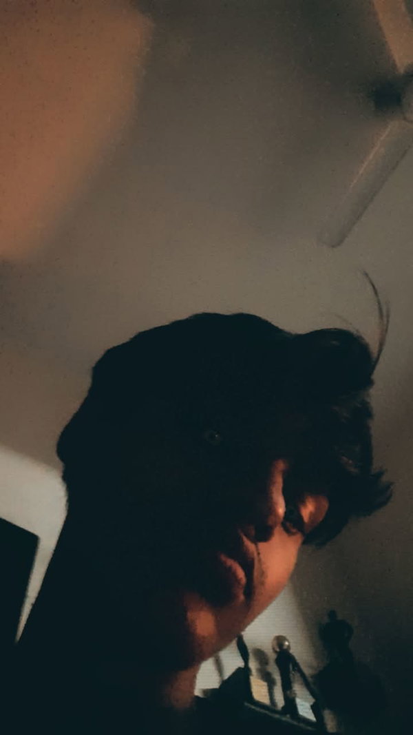 prnguinnater, 18 years old from India