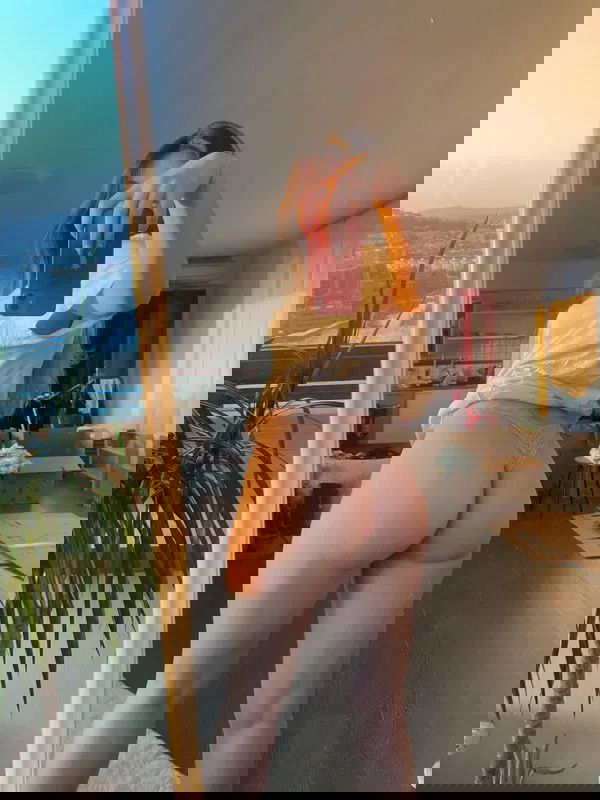 qaaveg's Profile Photo