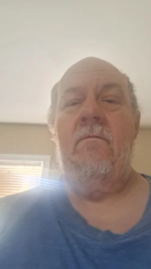 redlite48, 65 years old from United States