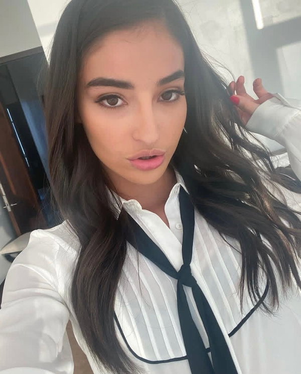 regina_clark347, 20 years old from United States