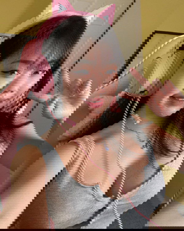 repife2370, 20 years old from United Kingdom