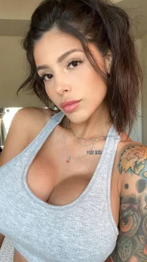 rhina1's Profile Photo
