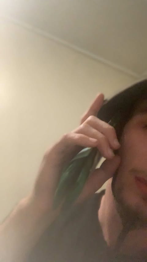 rhysss-, 21 years old from Australia