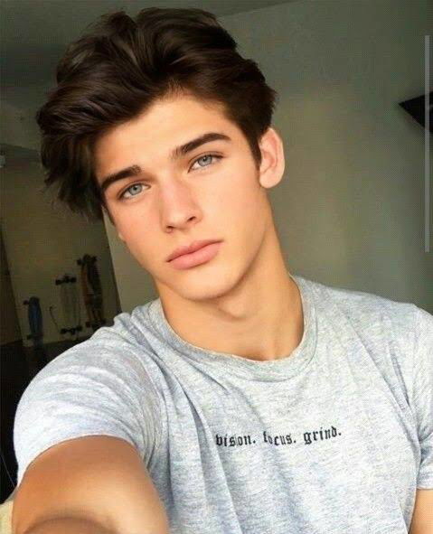 Rom772's Profile Photo