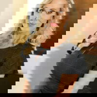 roseline, 25 years old from United States