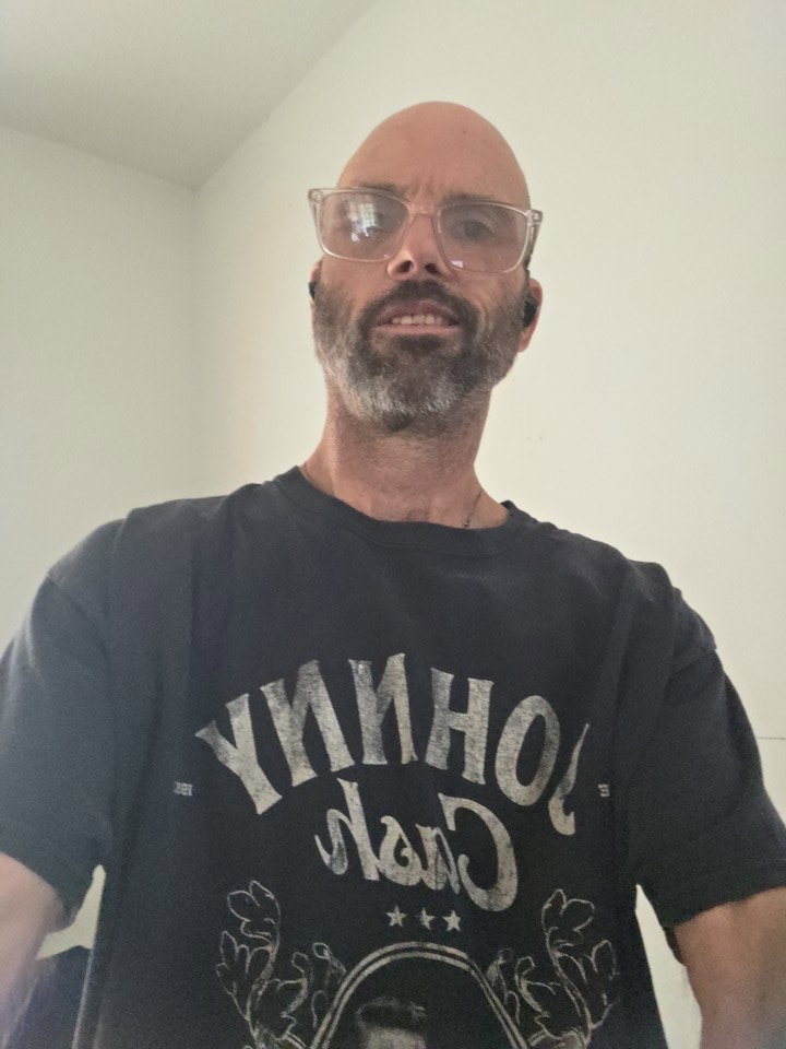 ru2_b8n's Profile Photo