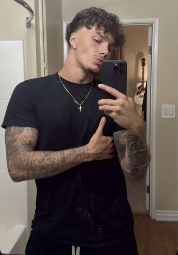 ryderking66, 19 years old from United States