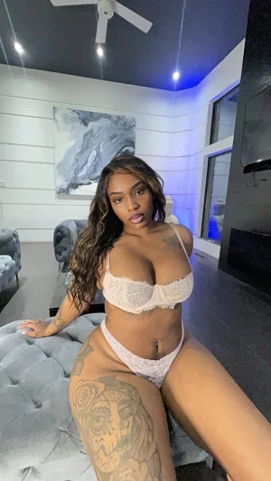 sabrinnalynn's Profile Photo
