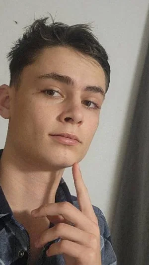 samuelwsmith40, 19 years old from Germany