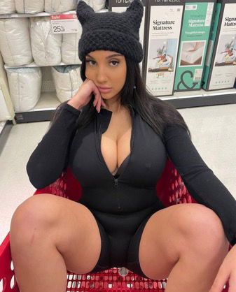 Sandraolivia291000, 35 years old from United States