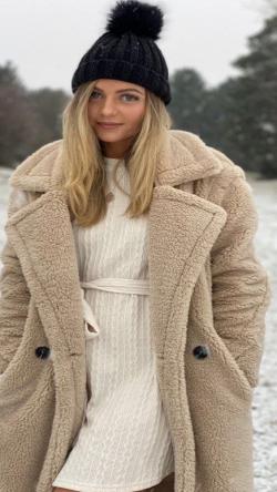 saraella1, 23 years old from United States